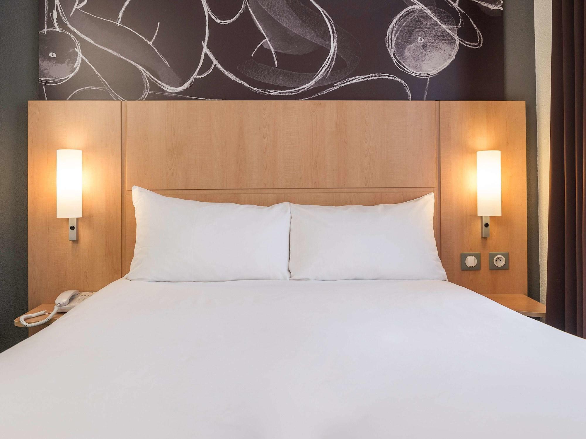 Ibis Paris Vaugirard Porte De Versailles Exterior photo