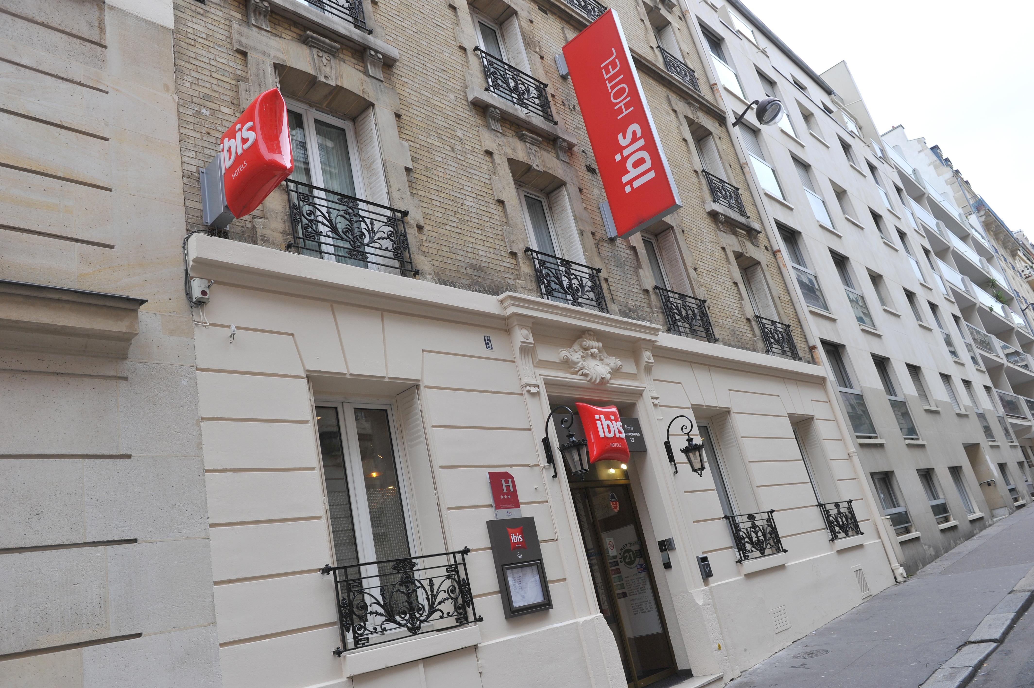 Ibis Paris Vaugirard Porte De Versailles Exterior photo