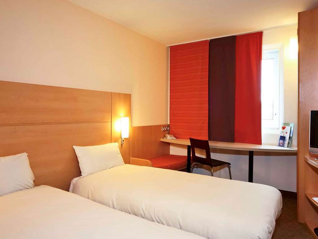 Ibis Paris Vaugirard Porte De Versailles Room photo